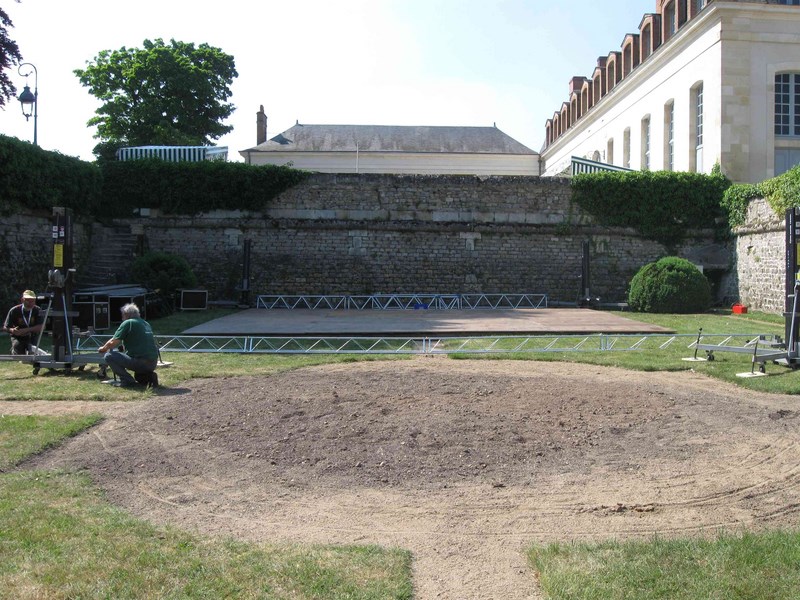 piste de danse spectacle de danse en extérieur Chateauneuf sur Loire